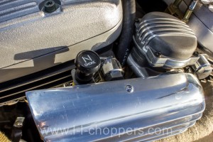 Ribbed carburator cover 90932DA